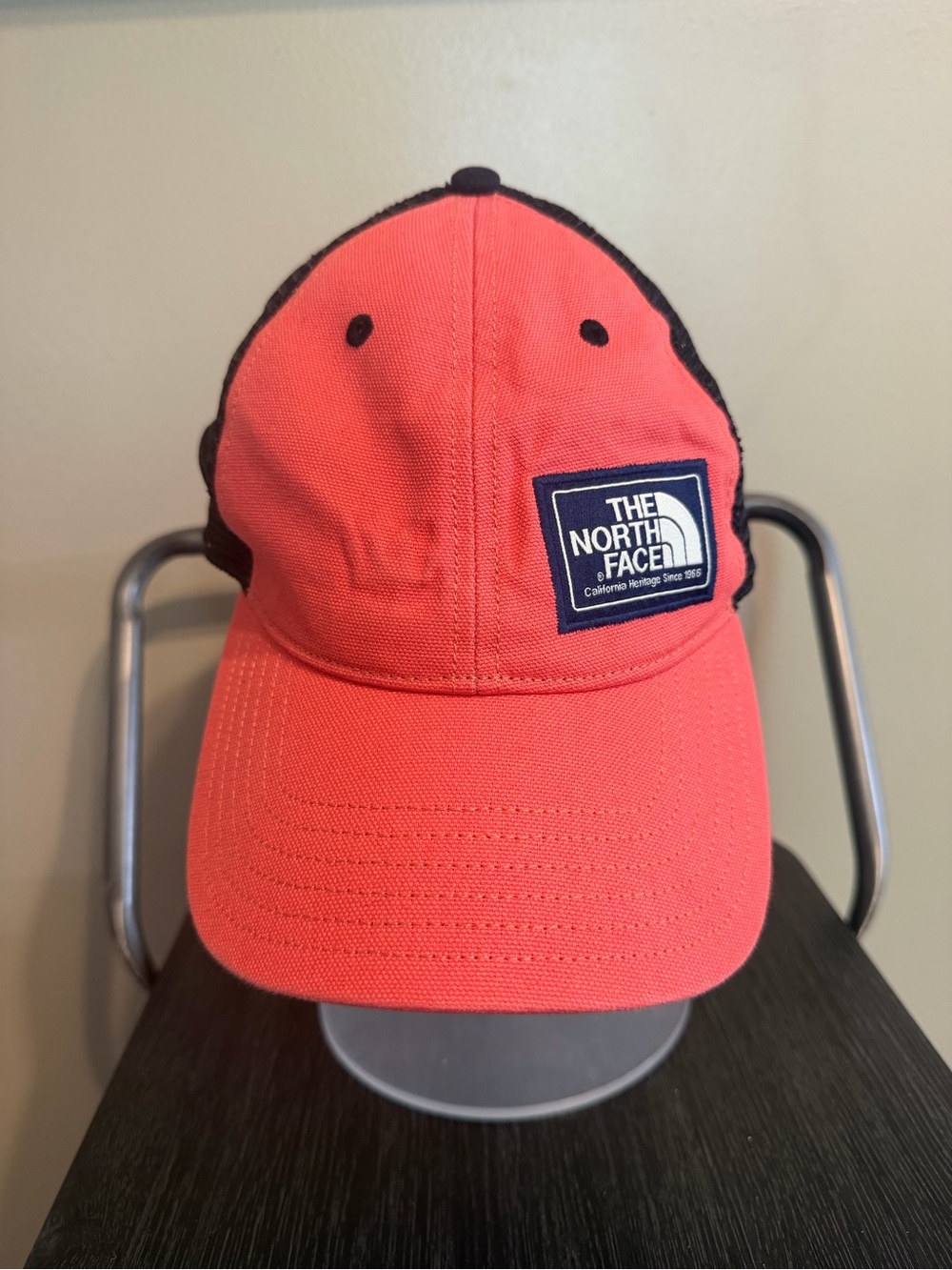 The North Face Coral Trucker Hat Mesh Snapback Cap Unisex One Size